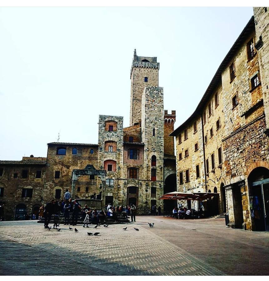 Affittacamere Chiti Melania San Gimignano Buitenkant foto